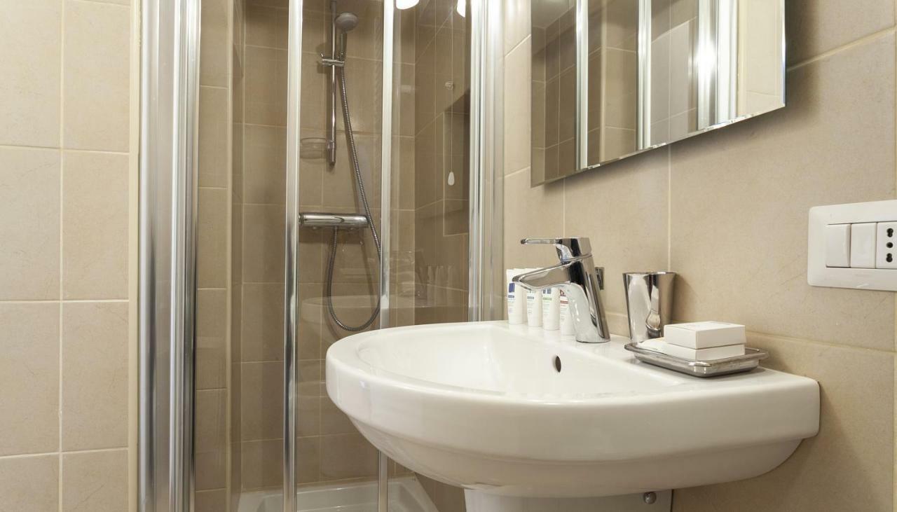 Italianway - Simonetta 5 Apartman Milánó Kültér fotó